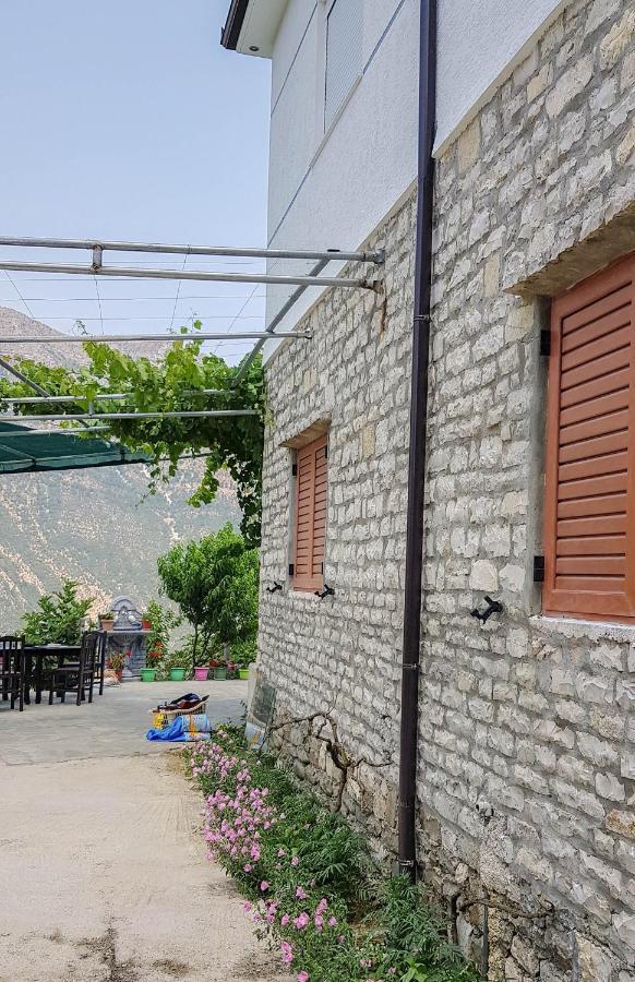 Villa Goliku Peshtan Exterior photo